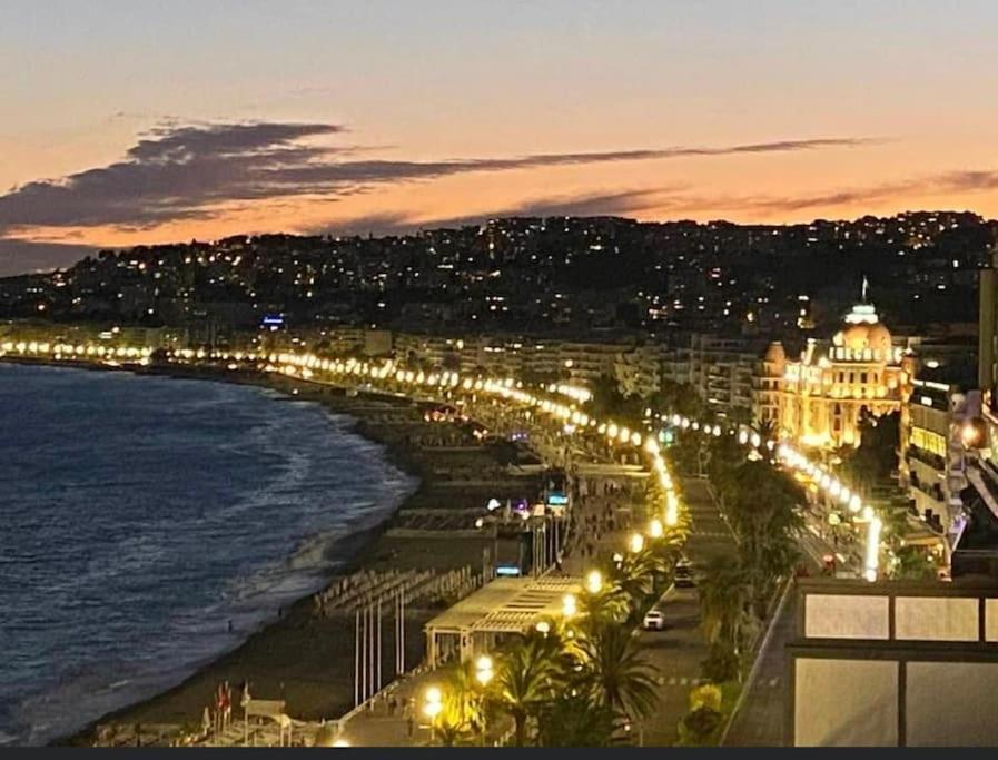 Apartment Superbe Grand 3 Pieces De 65 M2 -cosy -3 Mn Gare Riquier Nice