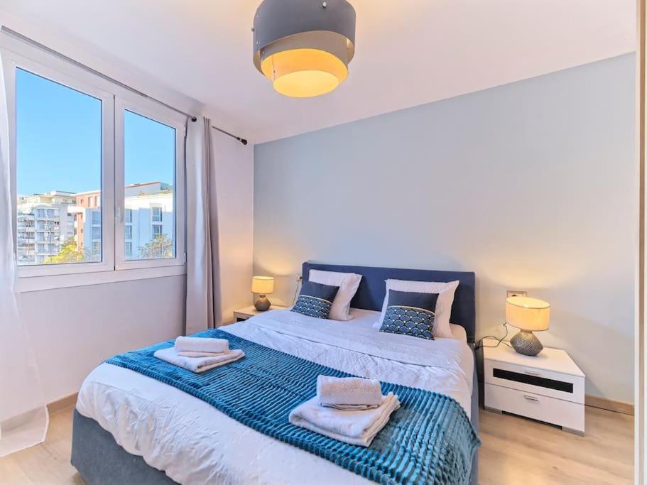 Appartement Superbe Grand 3 Pieces De 65 M2 -cosy -3 Mn Gare Riquier Nice